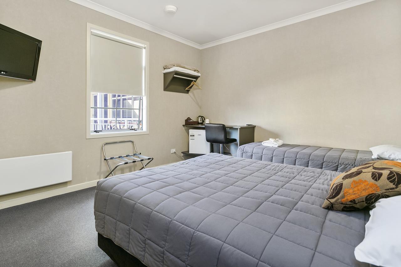 No 1 Motels Cambridge Exterior photo